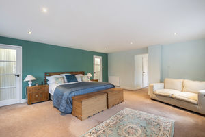 Photo 35- click for photo gallery